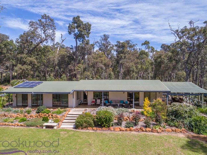 2235 Sexton Street, Mount Helena, WA 6082