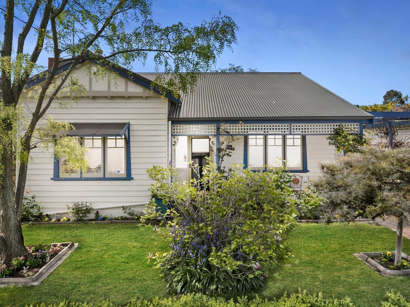 15 Hartley Avenue, West Footscray, VIC 3012