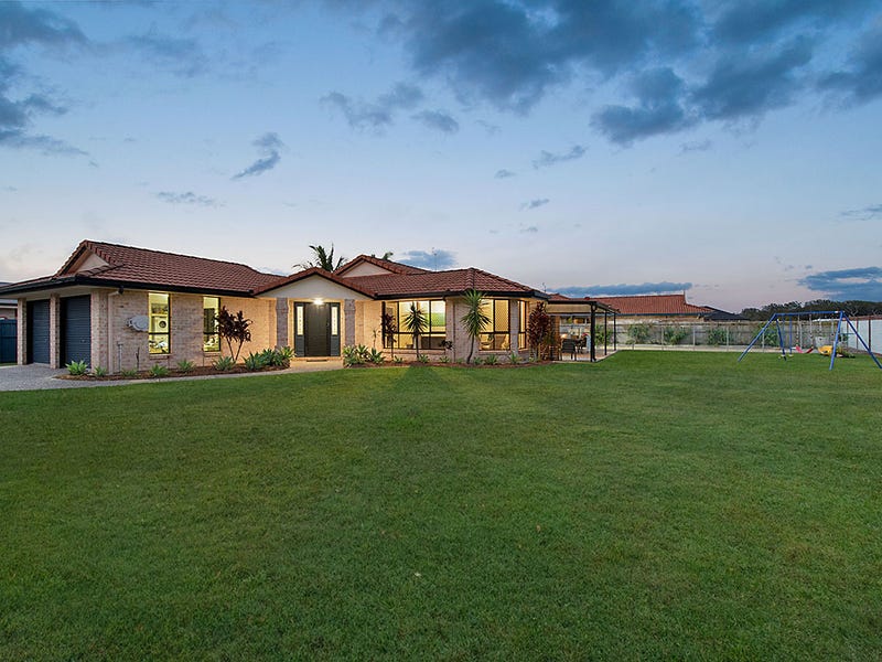 2 Water Side Place, Little Mountain, QLD 4551