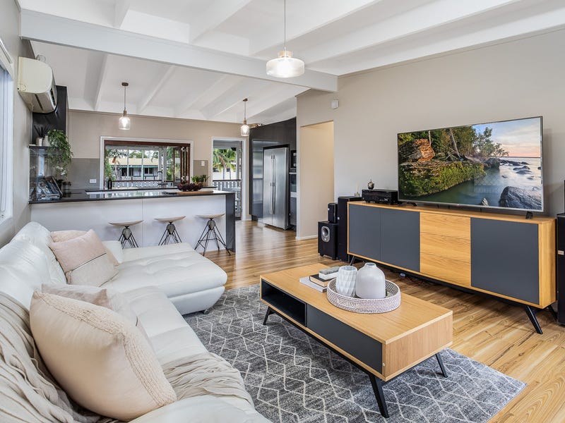 11 Jasmine Street, Strathpine, Qld 4500 Property Details