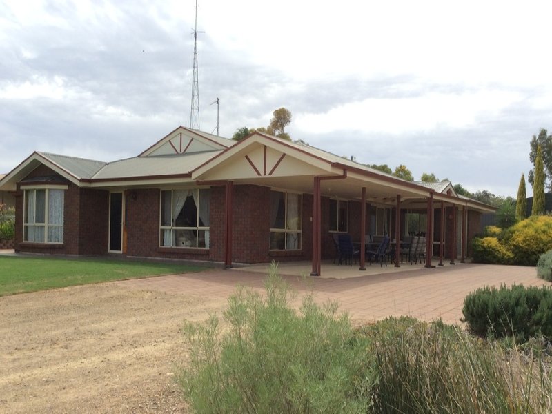 15 Spencer Highway, Port Broughton, SA 5522