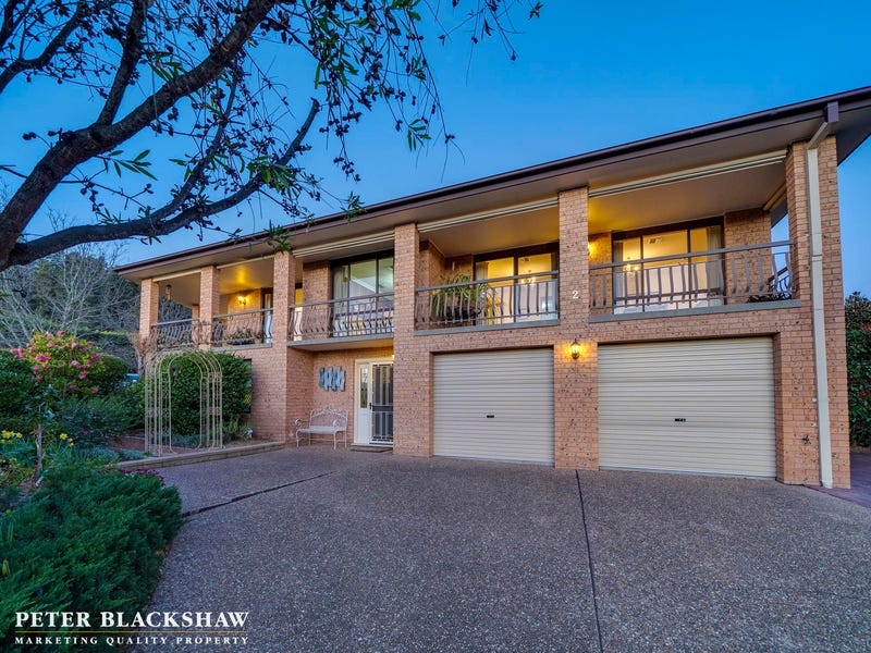 2 Chapple Close, Isaacs, ACT 2607