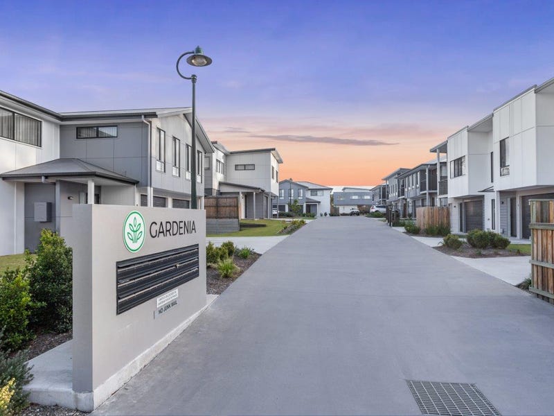 Real Estate & Property for Sale in Bridgeman Downs, QLD 4035