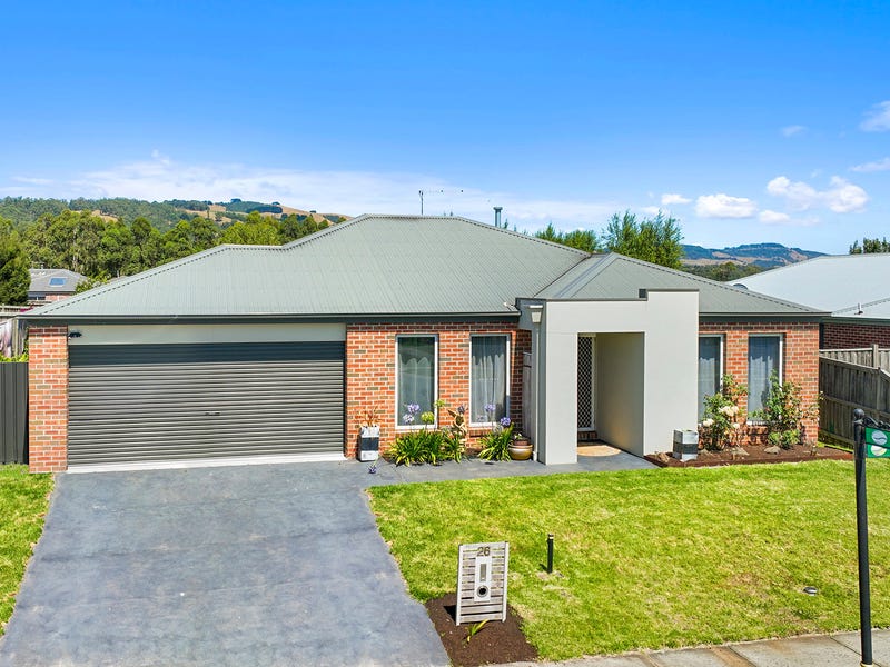 26 Woodlawn Boulevard, Yarragon, Vic 3823 Property Details