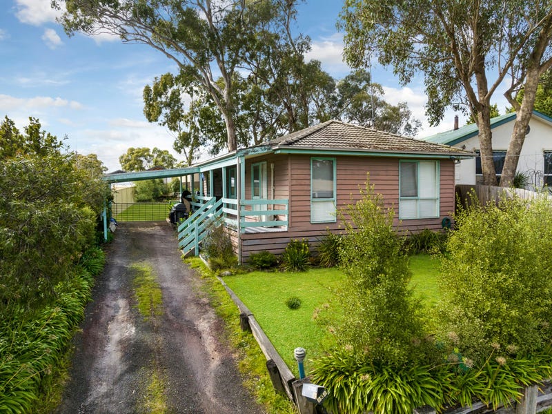 3 Donaldson Drive, Broadford, Vic 3658 House for Sale