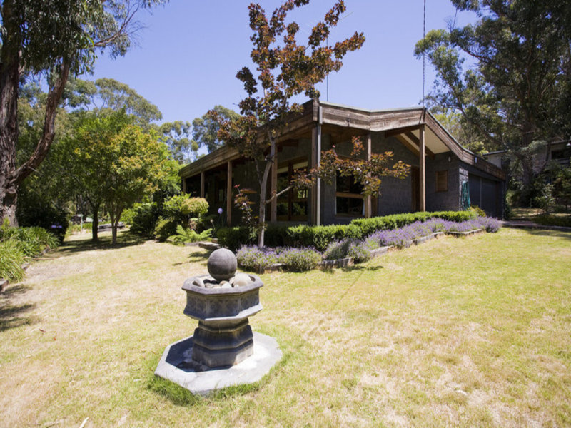 41 Howard Street, Lorne, Vic 3232 Property Details