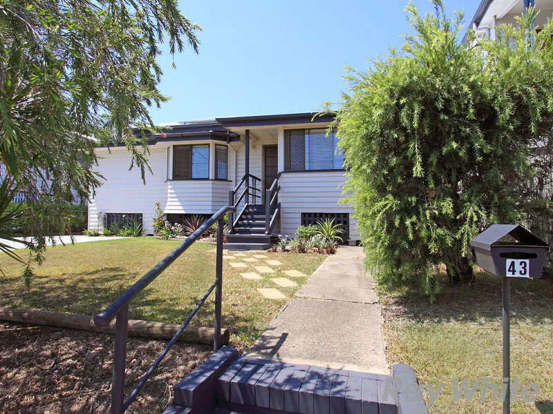 43 Edinburgh Castle Road, Kedron, QLD 4031