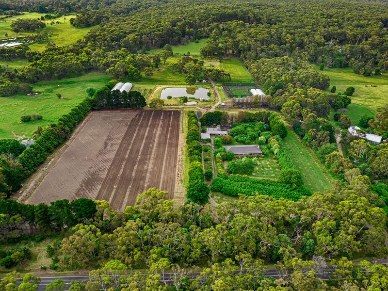 936 Bacchus Marsh Road, Bullengarook, Vic 3437 House for Sale