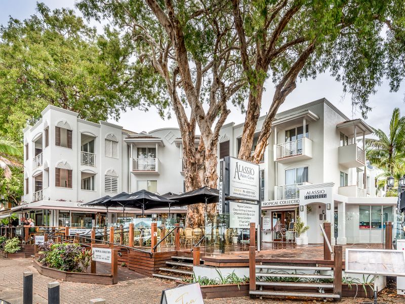 22 139 143 Williams Esplanade Palm Cove Qld 4879 Property Details