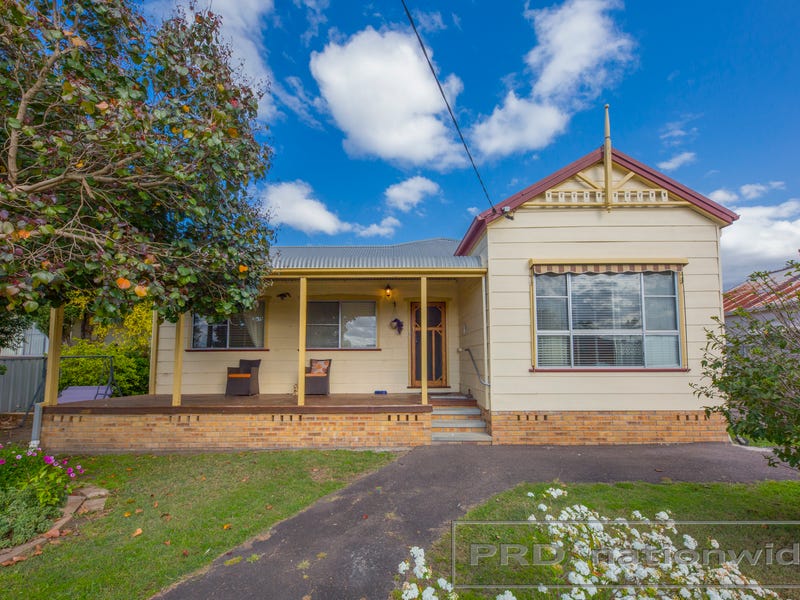 74 Adams Street, Heddon Greta, NSW 2321