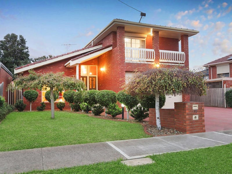 17 Erskine Court, Greenvale, Vic 3059 Property Details