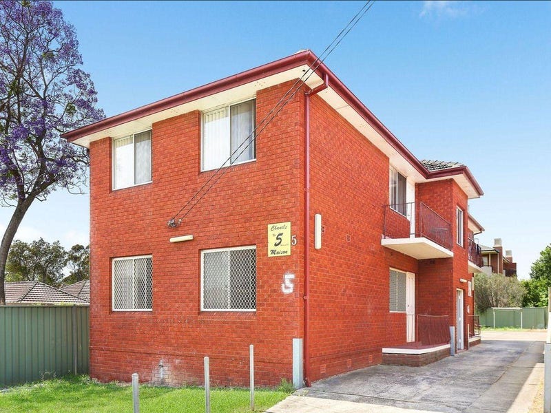 1/5 Holland Place, Lakemba, NSW 2195