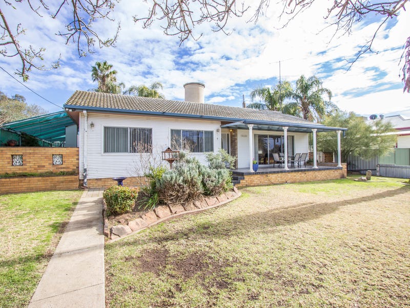 7 Coonong Avenue, Yanco, NSW 2703 Property Details