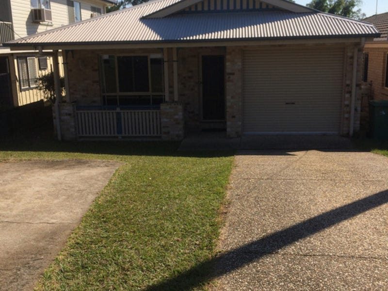 59 Donald Street, Woody Point, QLD 4019