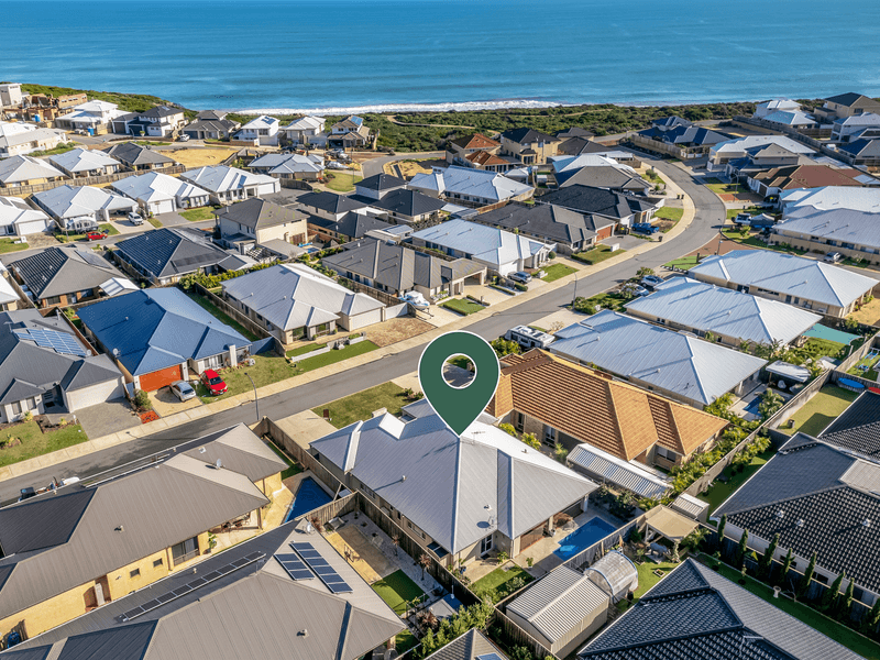 28 Solandri Turn, Halls Head, WA 6210
