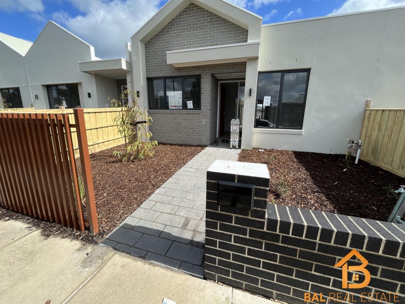 52 Meander Road, Doreen, VIC 3754