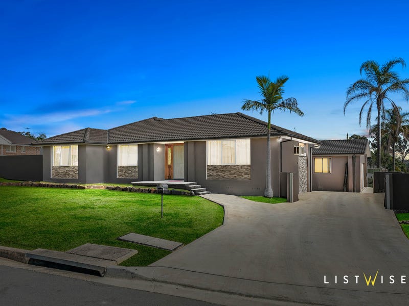 27 The Grandstand, St Clair, NSW 2759