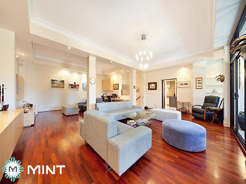 8/14 Athelstan Road, Cottesloe, WA 6011 Property Details