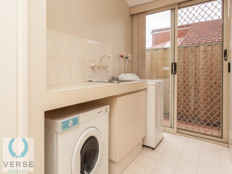 12 Waterford Avenue, Waterford, WA 6152 Property Details