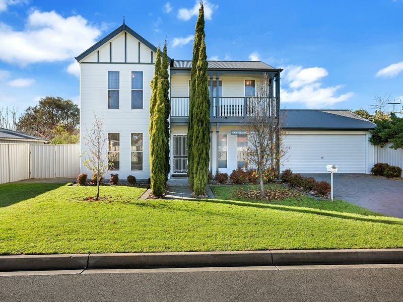 1 Ian Street, Port Willunga, SA 5173