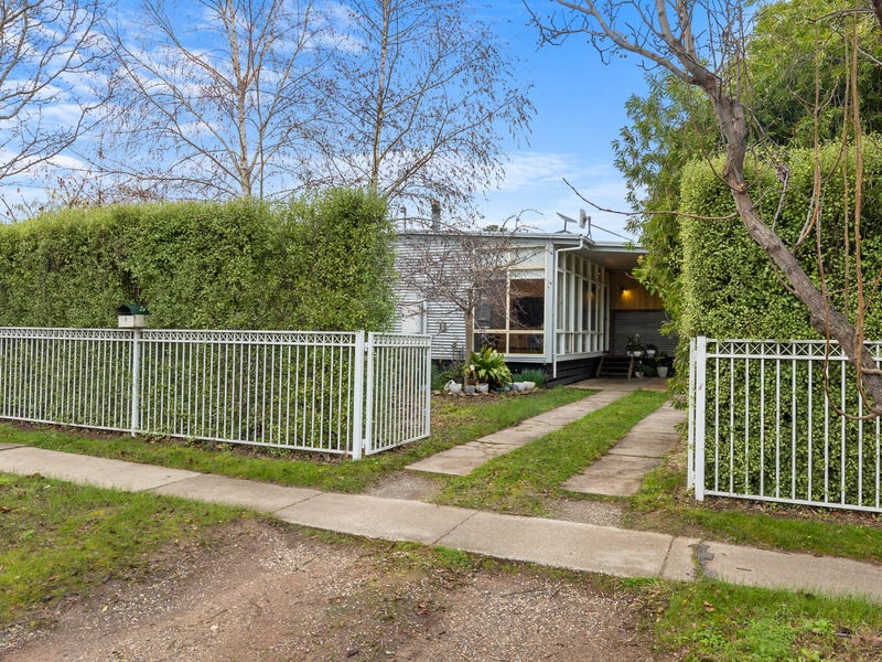 5 Queen Street, Avenel, Vic 3664 Property Details