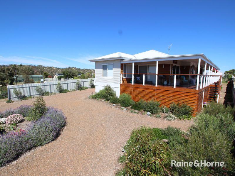 3 Benson Avenue, Coffin Bay, SA 5607