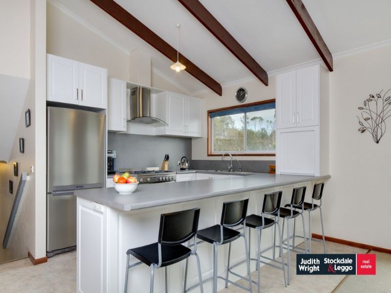 11 Ventnor Road, Cowes, Vic 3922 Property Details