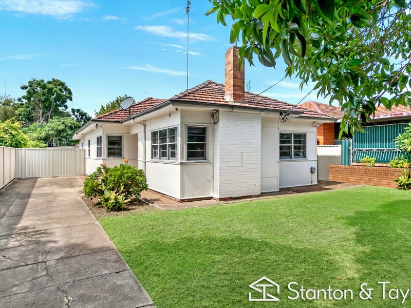 36 Brown Street, Penrith, NSW 2750 Property Details