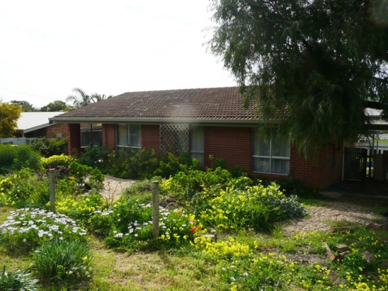 6 Carnegie Street, Port Elliot, SA 5212