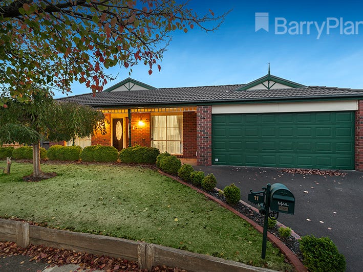 11 Hagen Drive, Berwick, Vic 3806 Property Details