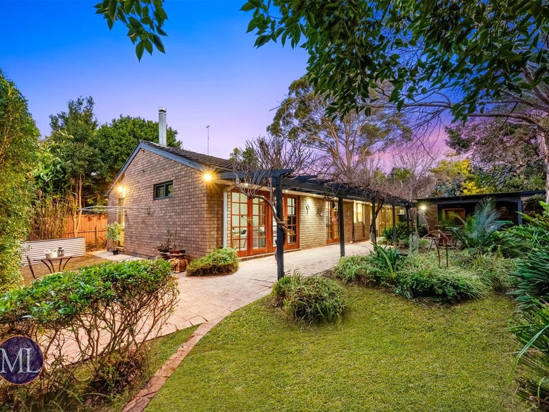 146 Francis Greenway Drive, Cherrybrook, NSW 2126 Property Details