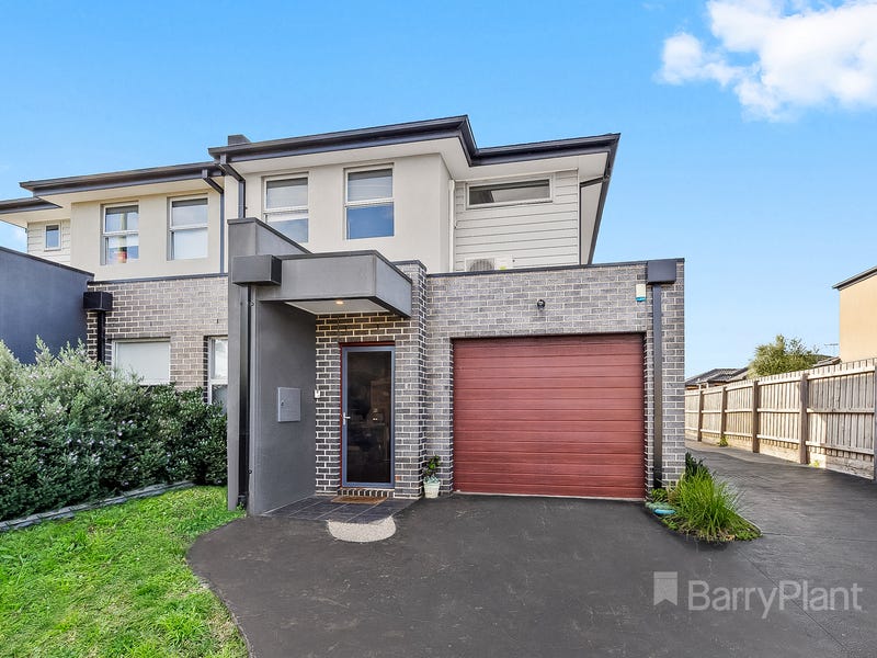 1/106 William Street, St Albans, Vic 3021 Townhouse for Sale