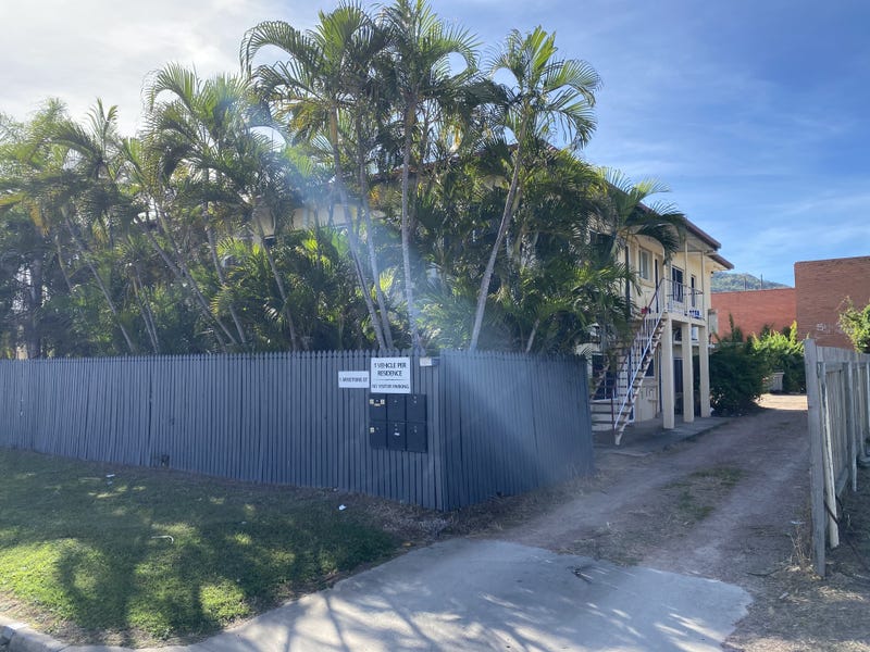 6/1 Armstrong Street, Hermit Park, QLD 4812