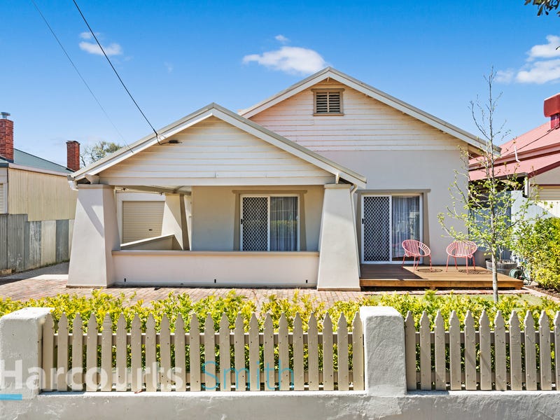8 Gloucester Street, Largs Bay, SA 5016