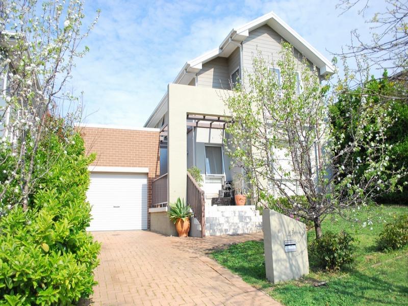 4 St Simon Close, Blair Athol, NSW 2560