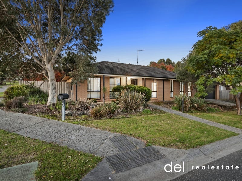 Houses for Sale in Pakenham, VIC 3810 Pg. 2