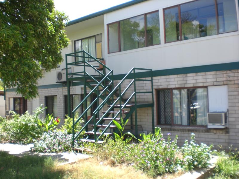 37 little avenue, Hughenden, Qld 4821 Property Details