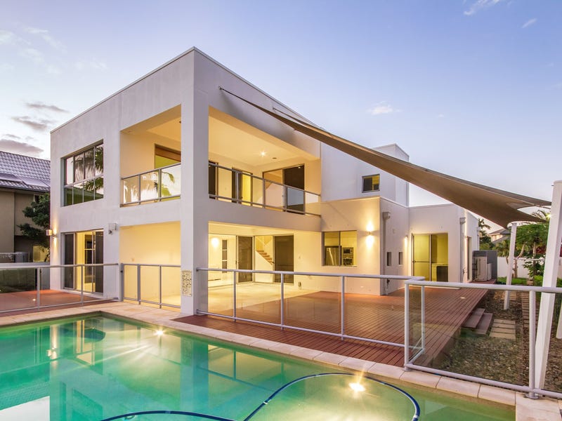 6 Cessnock Close, Mermaid Waters, Qld 4218