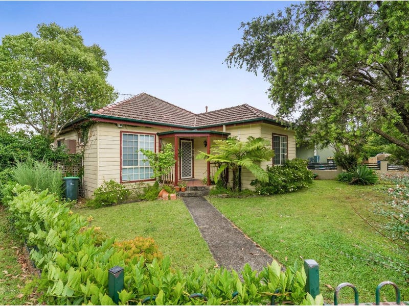 1 Hunter Street, Riverwood, NSW 2210 Property Details