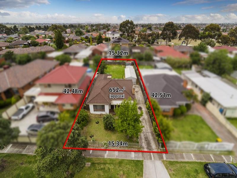 80 Errington Road, St Albans, VIC 3021