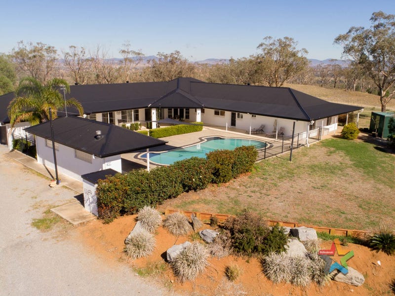 285 Moore Creek Road, North Tamworth, NSW 2340