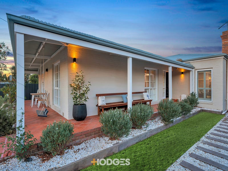 146 Oak Street, Beaumaris, Vic 3193 Property Details