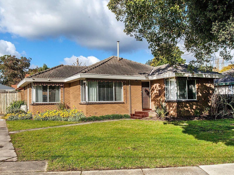 28 Dunlop Avenue, Bayswater North, VIC 3153