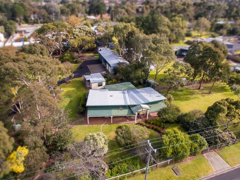 24 Coppards Road, Newcomb, Vic 3219 - Property Details