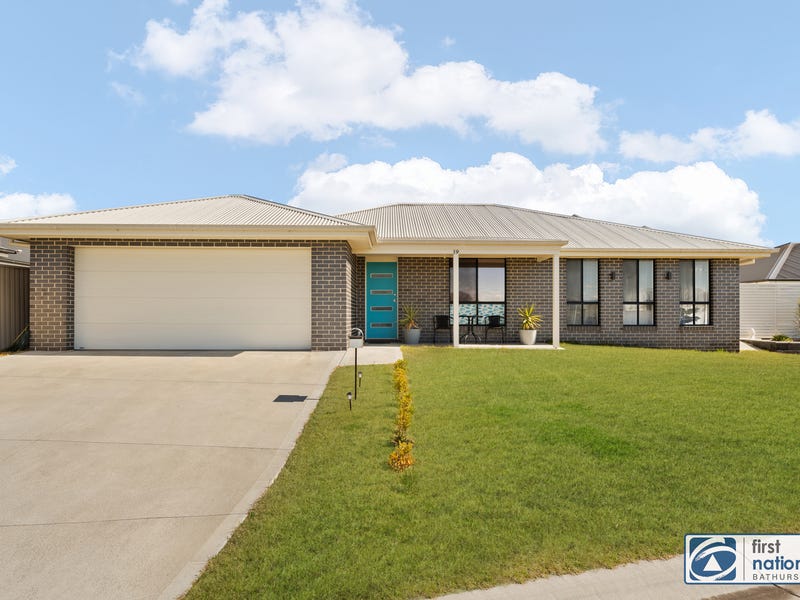 19 Maxwell Drive, Eglinton, NSW 2795 Property Details