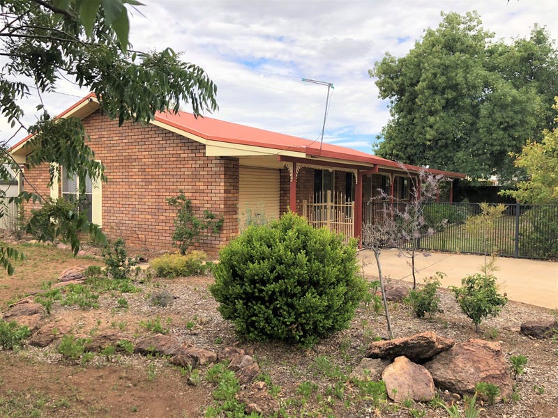 17 Walter Rodd Street, Gunnedah, NSW 2380