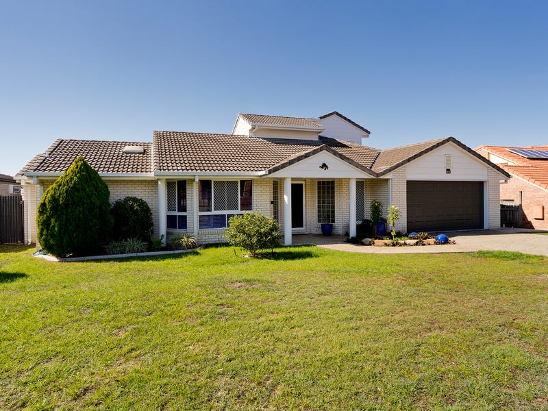 Houses for Sale in Carseldine, QLD 4034