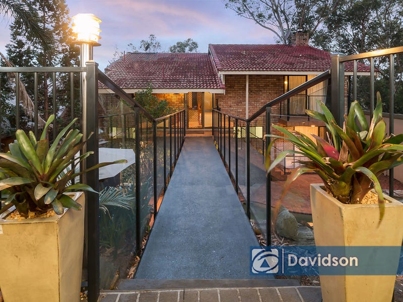 148 St Cres, Sandy Point, NSW 2172