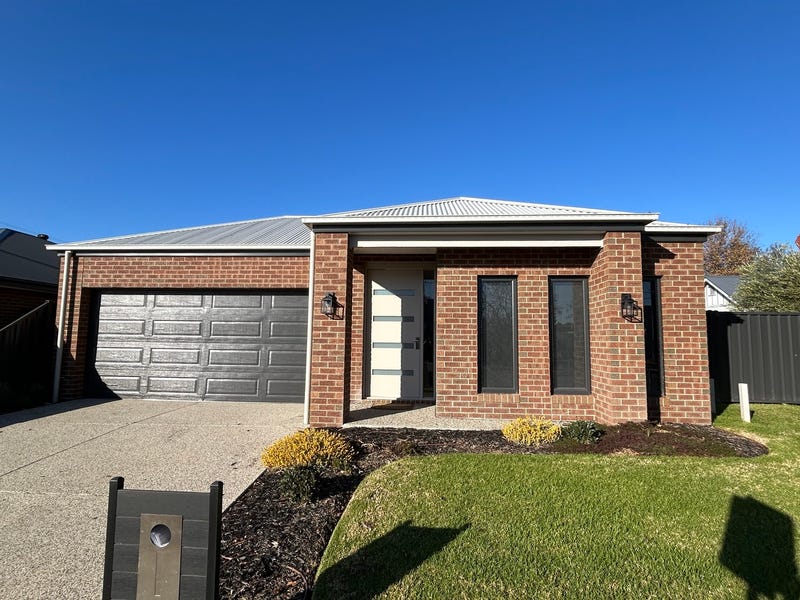 99 Saxton Street, Numurkah, Vic 3636 House for Sale