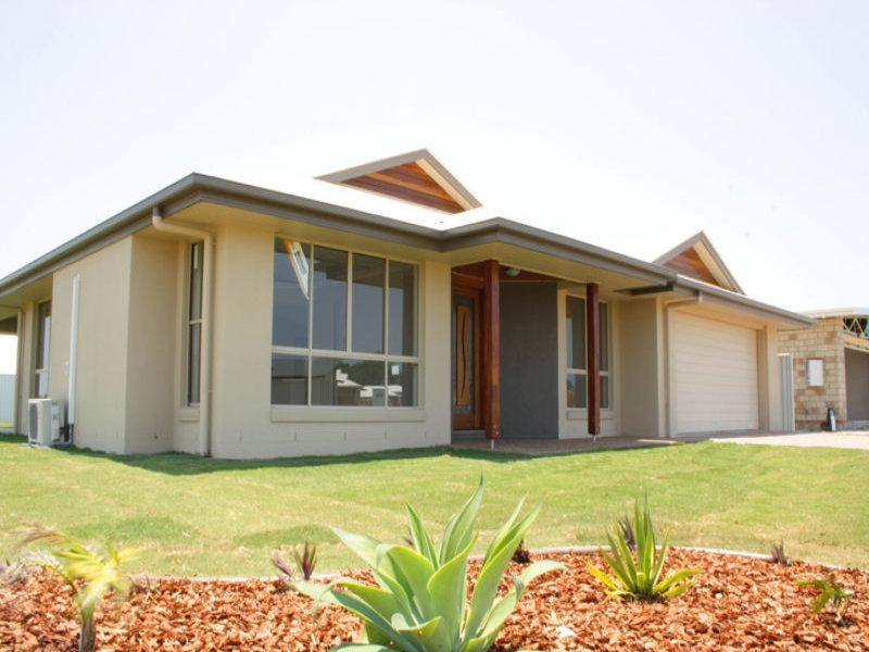 16 Whitehaven Way, Pelican Waters, QLD 4551